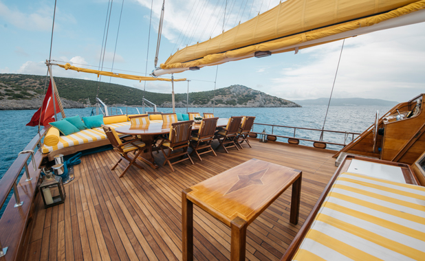 Luxury yacht cabin charter Turkish coast & Greek Islands